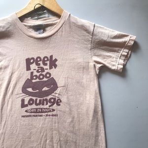 Vintage peekaboo lounge shirt